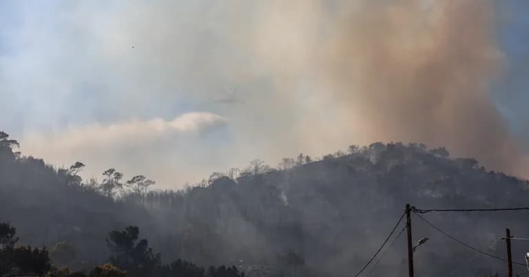 Σύλληψη 49χρονου για φωτιά στο Αιάντειο Σαλαμίνας