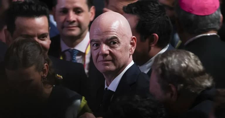 Ο Ινφαντίνο διαψεύδει καταγγελίες για σχέση με υπάλληλο UEFA