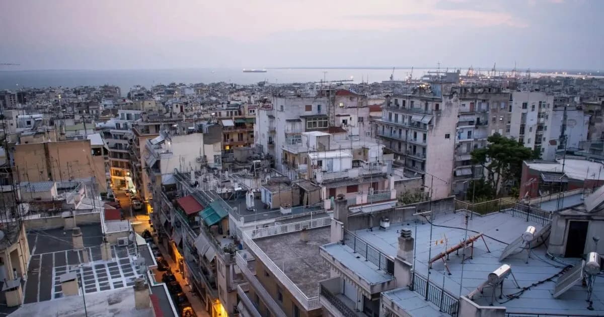 Αυστηρότερα μέτρα για τη βραχυχρόνια μίσθωση ενόψει ΔΕΘ