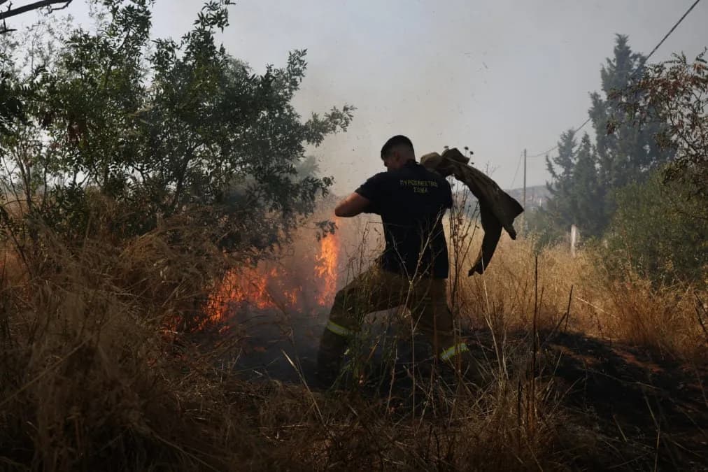 Ο 59χρονος εμπρηστής της Σίνδου συνελήφθη από την Πυροσβεστική