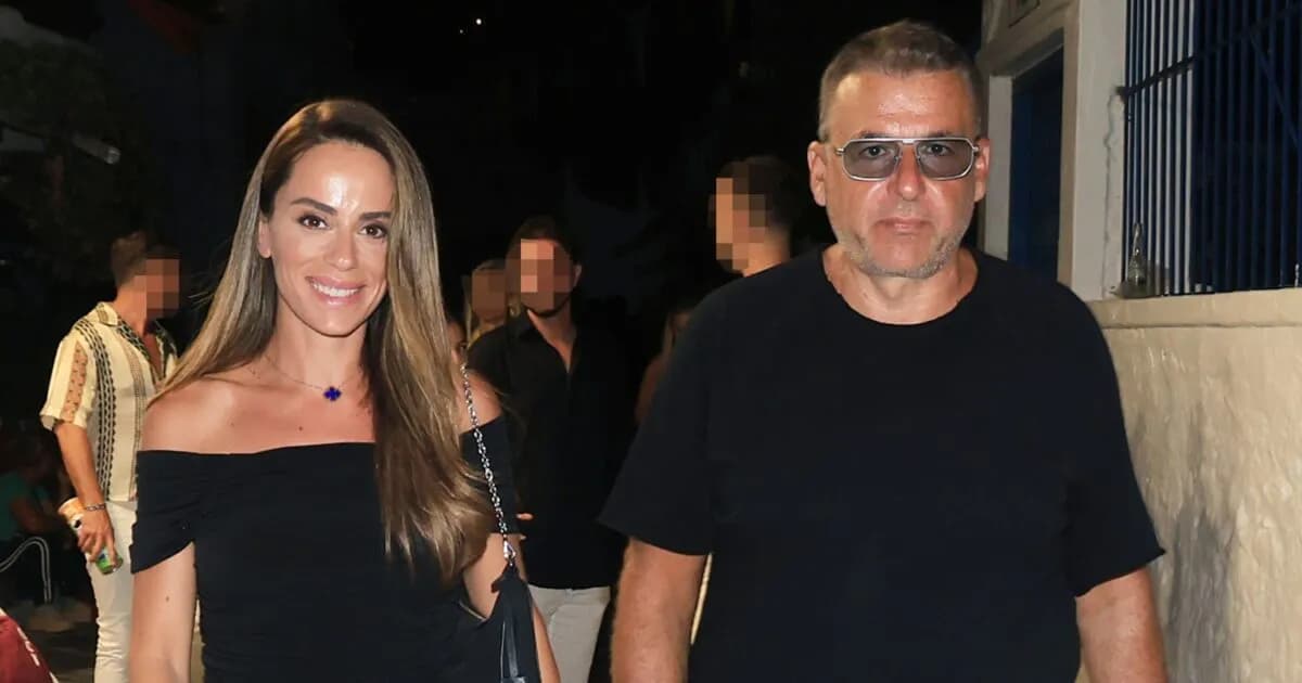 Ο Γιώργος Λιάγκας και η Μαρία Αντωνά διακοπές στη Μύκονο