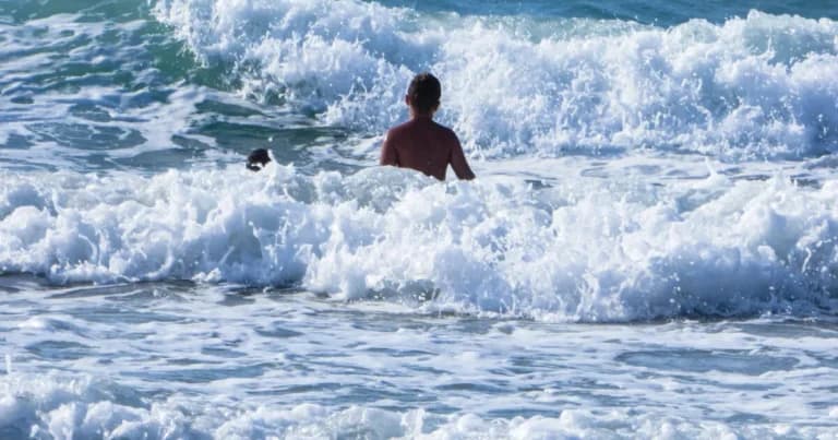 Η Ελλάδα σε κόκκινο συναγερμό για πυρκαγιές σήμερα