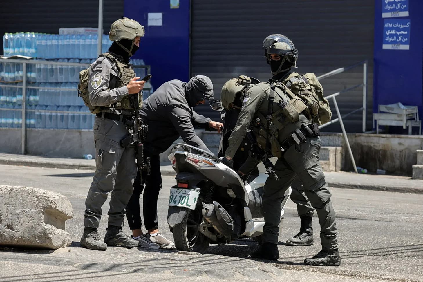Το Ισραήλ ετοιμάζεται για πόλεμο με το Ιράν μόνο του