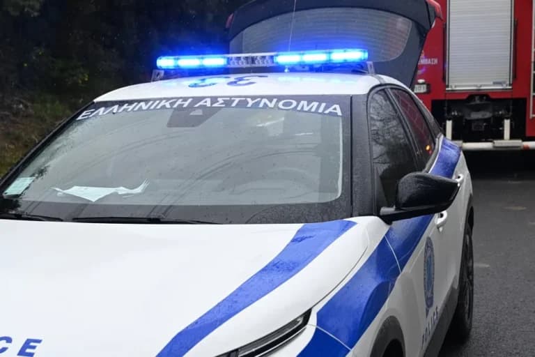 Ο 38χρονος συνελήφθη στη Σαντορίνη για εκδικητική πορνογραφία