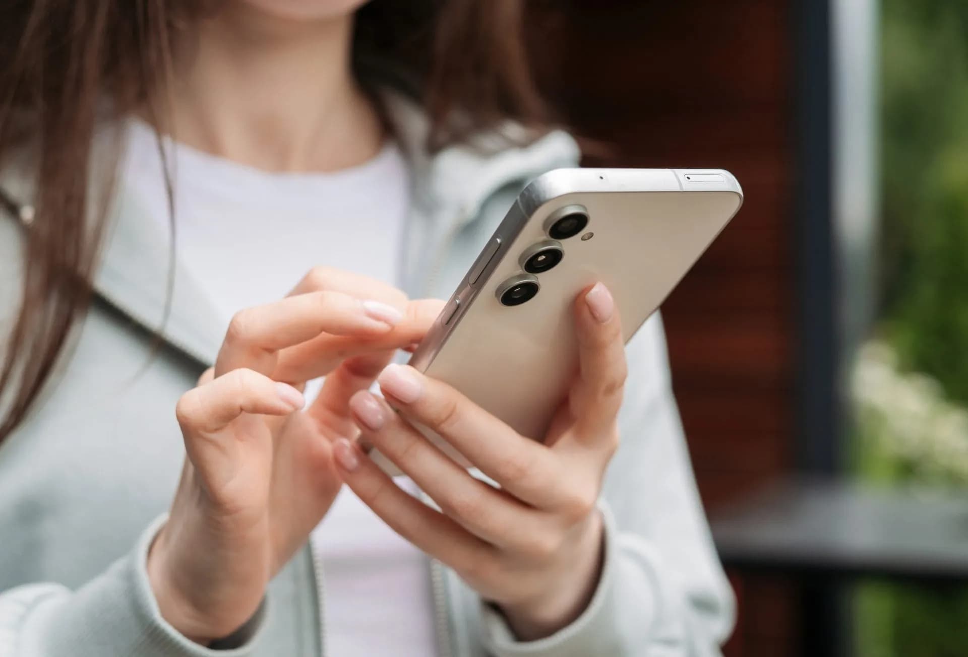 Τα μεταχειρισμένα smartphone κρύβουν κινδύνους ασφαλείας