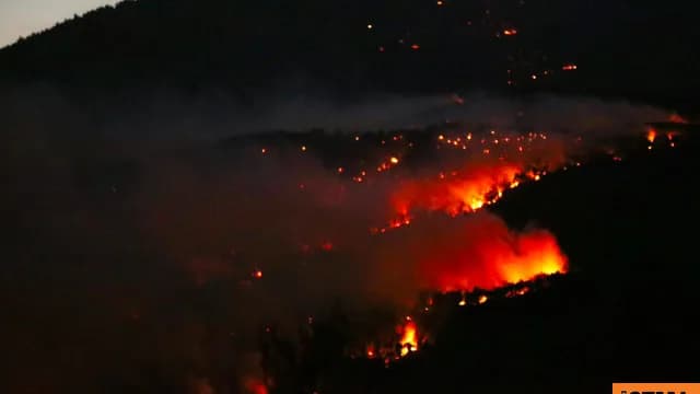 Μεγάλη φωτιά στη Βένιζα: Διασώθηκε ζευγάρι ηλικιωμένων