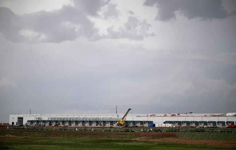 Ο Τραμπ στηρίζει την ταχεία επέκταση data centers στις ΗΠΑ