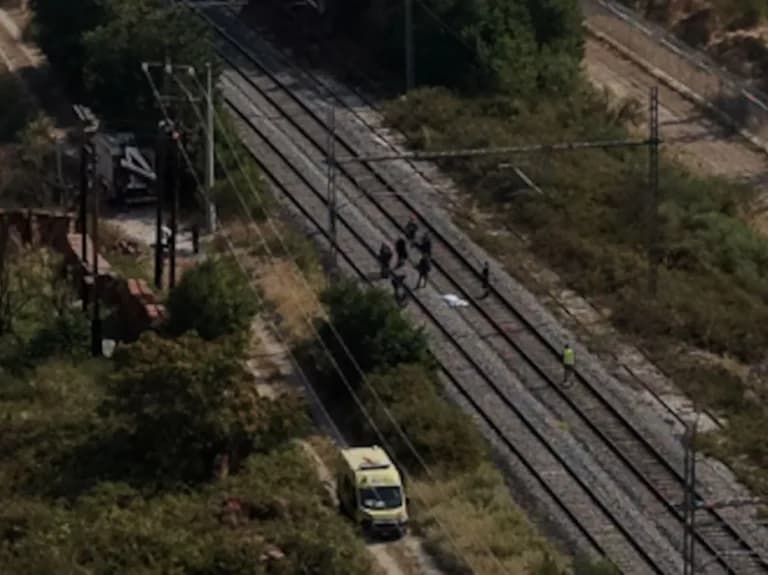 Θανατηφόρο σιδηροδρομικό δυστύχημα έξω από τη Λάρισα