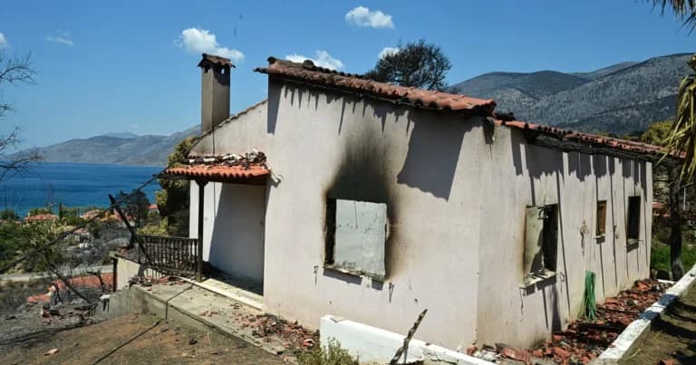 Ξεκίνησαν οι αιτήσεις για τα επιδόματα πυρόπληκτων