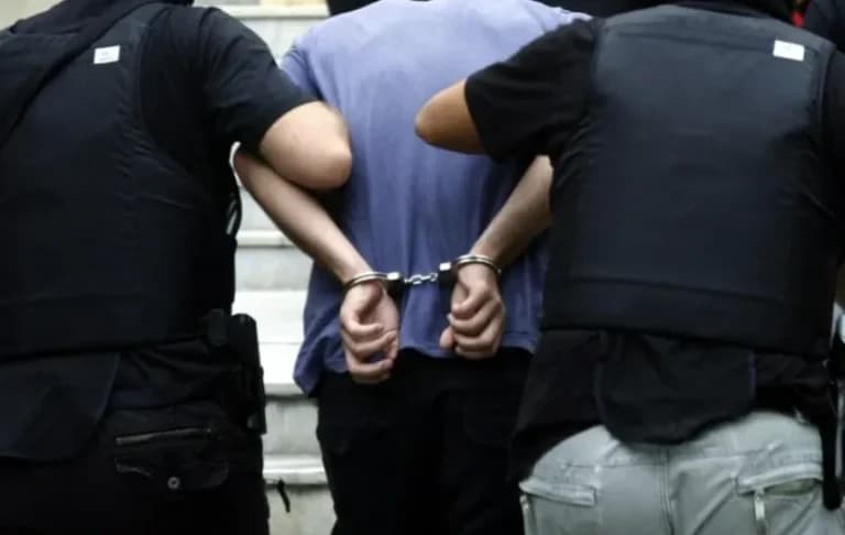 Ο πατέρας που άφησε μόνη την 11χρονη κόρη στην Πάφο
