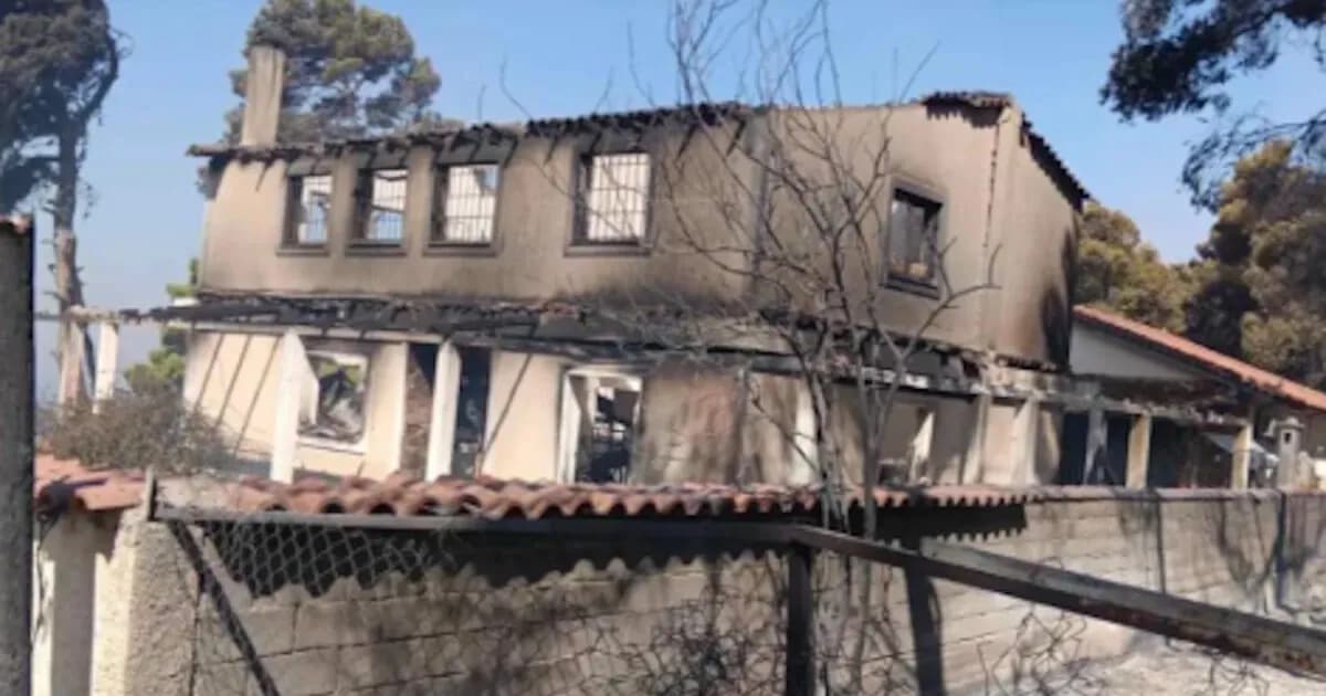 Ο Τάσος Χαλκιάς έχασε το σπίτι του στη φωτιά στο Πόρτο Γερμενό