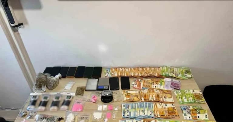 Η ΕΛ.ΑΣ. εξάρθρωσε κύκλωμα ροζ κοκαΐνης στη Μύκονο