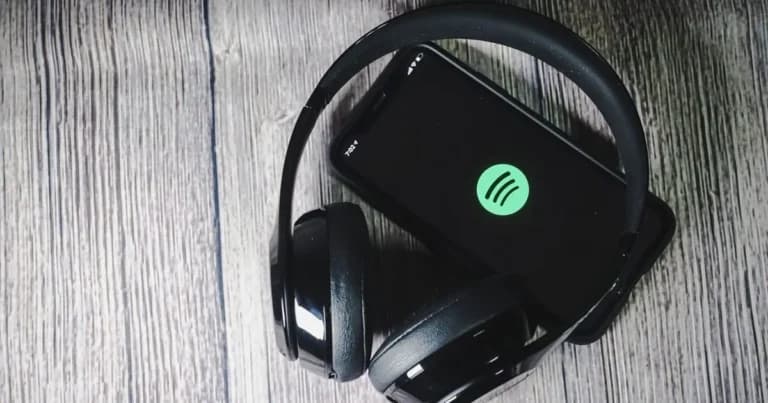 Το Spotify εισάγει ένδειξη «AI Persona» για καλλιτέχνες