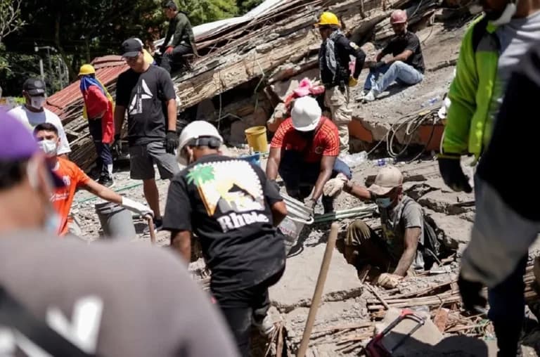 Πέθανε η Ντανιέλα Λάργο μετά τον σεισμό στην Κολομβία