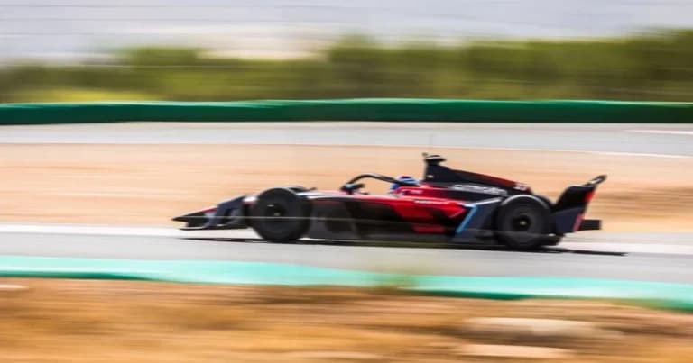 Η Citroen ξεκινά δοκιμές του GEN4 για τη Formula E