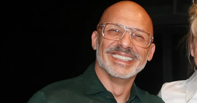 Ο Νίκος Μουτσινάς απολαμβάνει το ταξίδι του στο Μεξικό