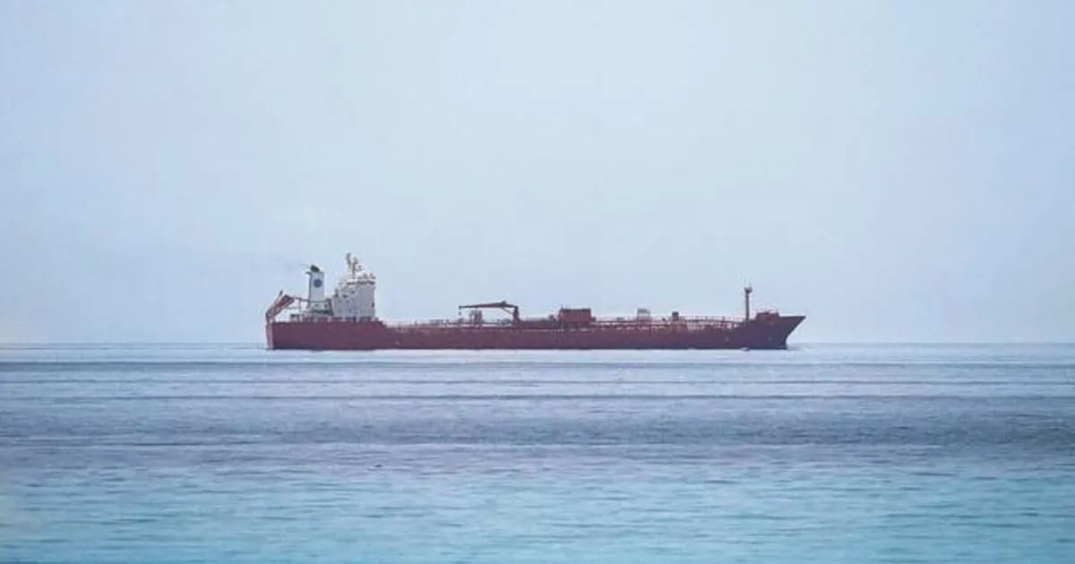 Νέο χτύπημα σε δεξαμενόπλοιο κοντά στα Στενά του Ορμούζ