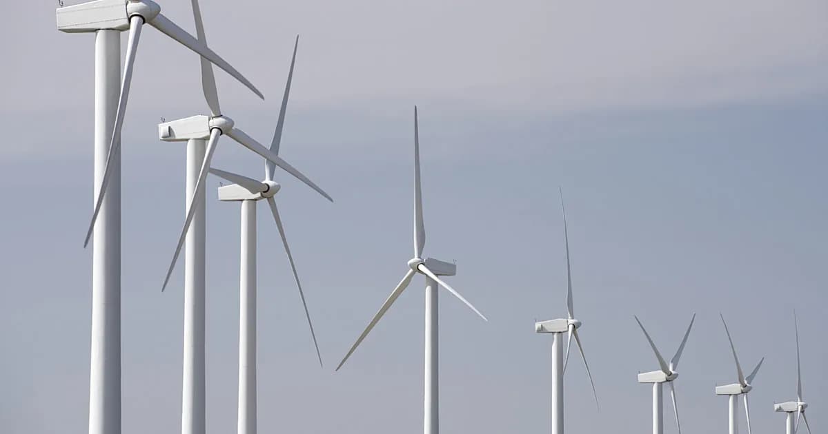 Ο Τραμπ πληρώνει 1,2 δισ. δολάρια στη RWE για τα αιολικά πάρκα