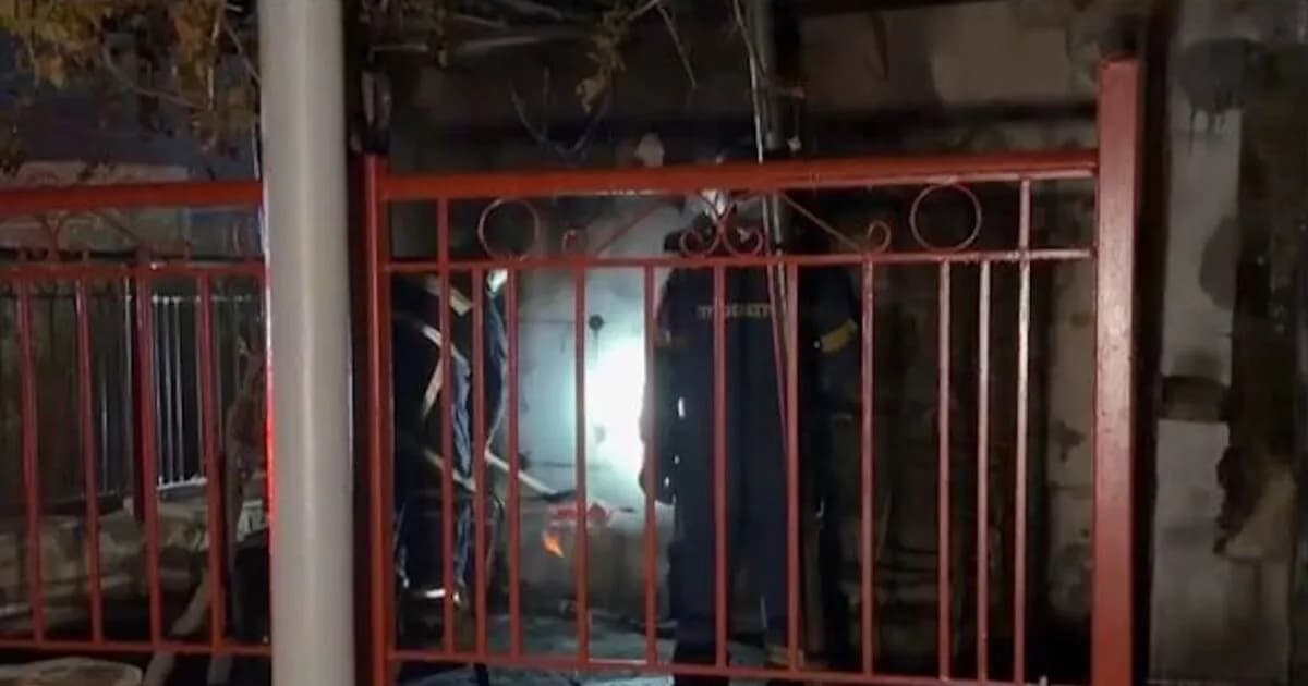 Ο 19χρονος έσωσε ηλικιωμένο ζευγάρι από φωτιά στη Μιδέα