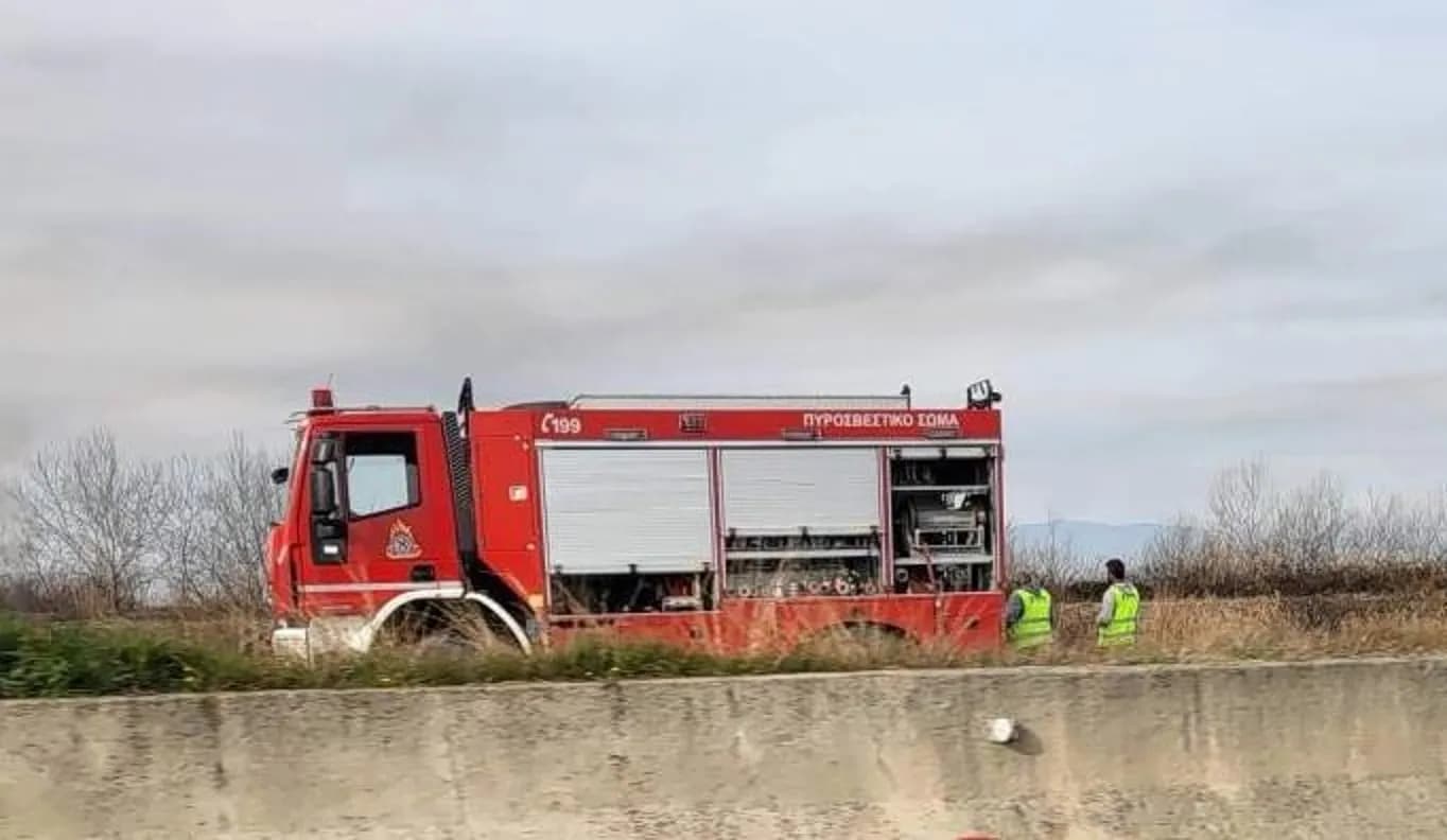 Η φωτιά στην Εγνατία Οδό ξεκίνησε από φορτηγό στην Ημαθία