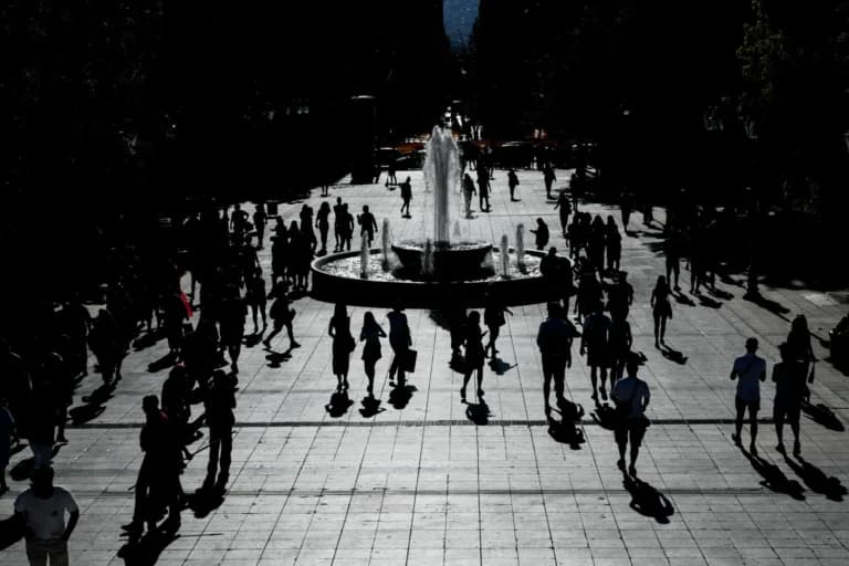 Ο δείκτης οικονομικού κλίματος υποχώρησε τον Ιούλιο