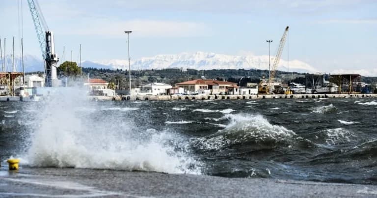 Πολύ Υψηλός Κίνδυνος Πυρκαγιάς Σήμερα σε Αττική και Εύβοια