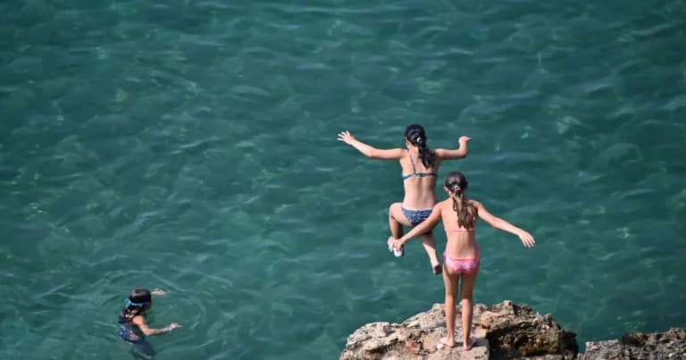 Ζέστη ρεκόρ: Η θερμοκρασία φτάνει τους 39 βαθμούς σήμερα