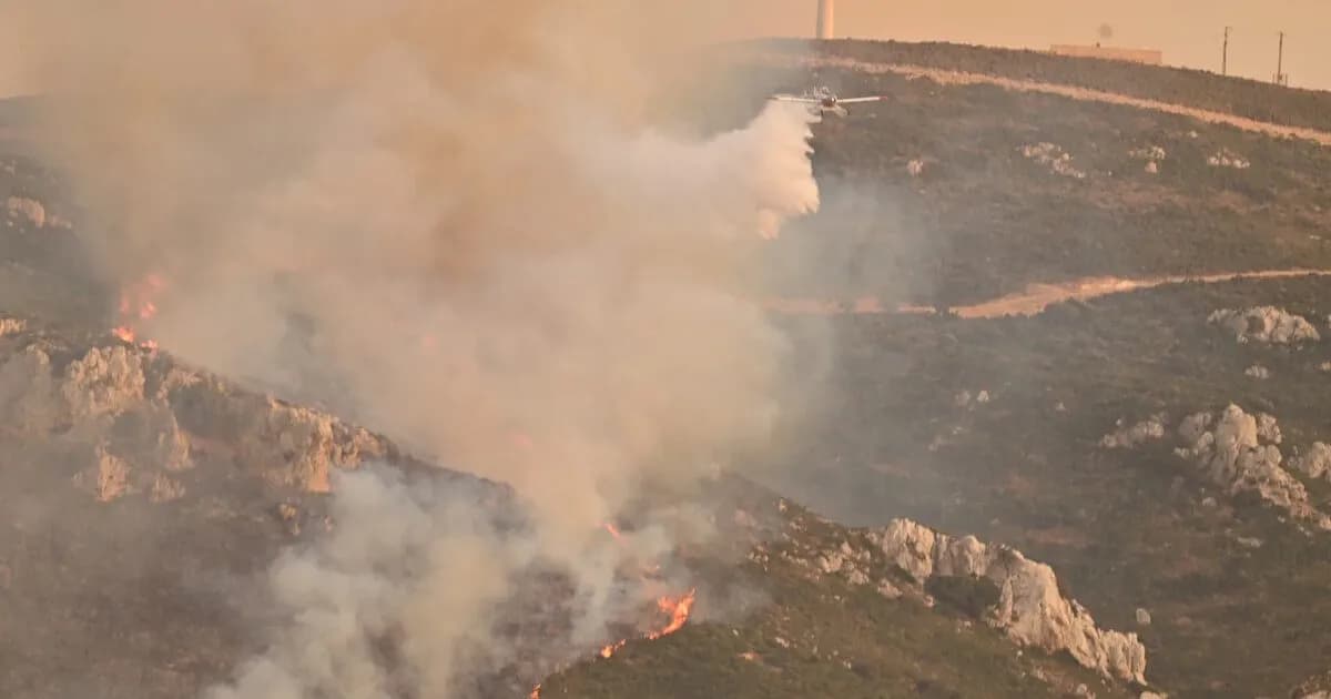 Φωτιά στον Φοίνικα Ρεθύμνου: Εκκένωση σε Φωτεινάρι, Σούδα