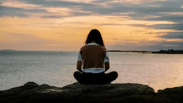 Τα Silent Retreats Της Σιωπής Έρχονται Και Στις Κυκλάδες