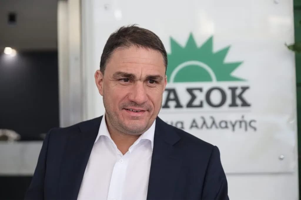 Ο Τσουκαλάς κατά Μητσοτάκη για κυρώσεις στην Τουρκία