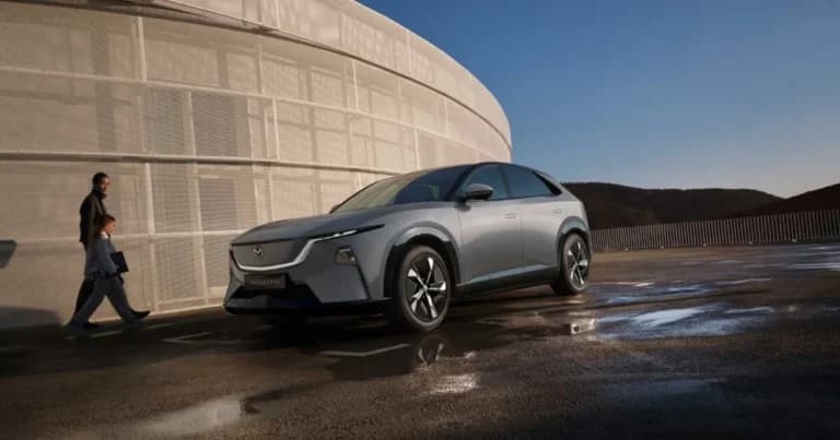 Το Mazda CX-6e ηλεκτρικό SUV κάνει ντεμπούτο στην Ελλάδα