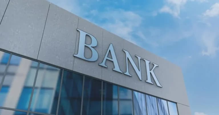 Οι καταθέσεις νοικοκυριών στα 156,385 δισ. τον Ιούλιο