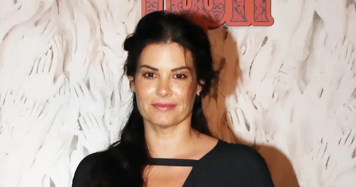 Η Μαρία Κορινθίου ταξίδεψε στο Παλέρμο με τον Καραθανάση