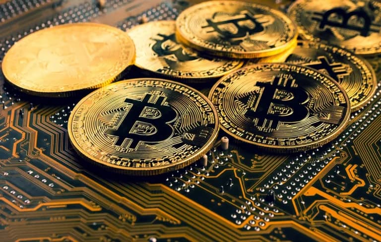 Ο 78χρονος έχασε 300.000 ευρώ σε απάτη με κρυπτονομίσματα