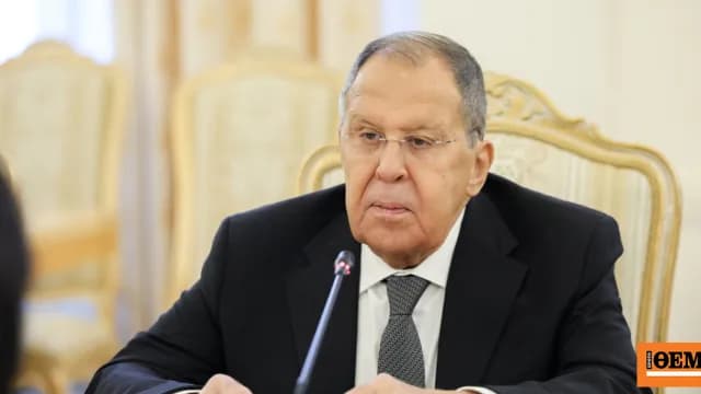 Ο Λαβρόφ απειλεί τη Βρετανία για τον πόλεμο στην Ουκρανία