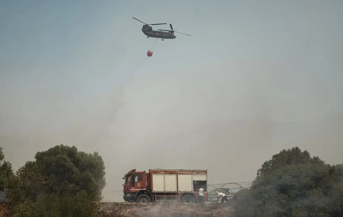 Υψηλός κίνδυνος πυρκαγιάς σε 35 περιοχές την Τρίτη