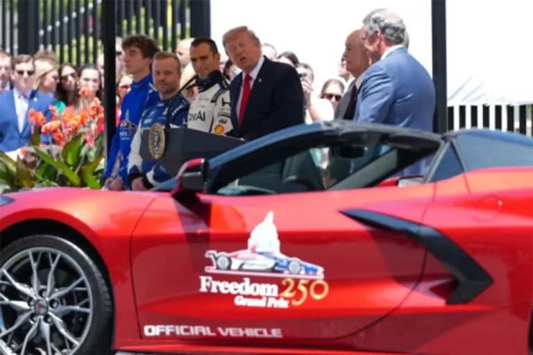 Ο Τραμπ δίνει την εκκίνηση στο Freedom 250 Grand Prix