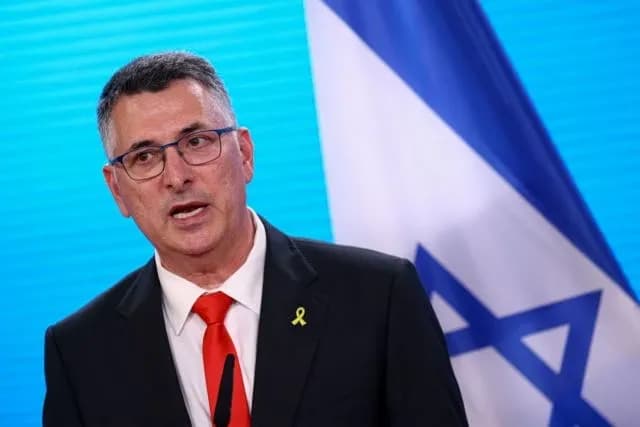 Ο Σάαρ του Ισραήλ ενισχύει δεσμούς με τη Λατινική Αμερική