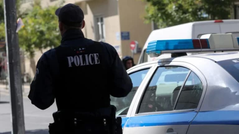 Δύο συλλήψεις για τις πυρκαγιές σε Σκύρο και Λακωνία