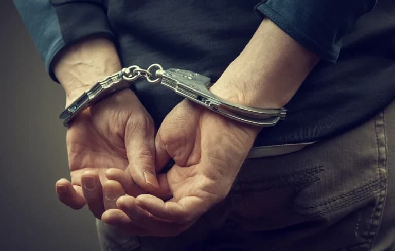 Λήγουν αύριο οι παλιές ταυτότητες για ταξίδια στο εξωτερικό
