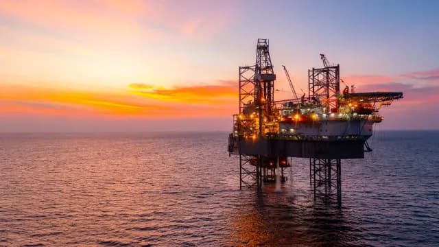 Το πετρέλαιο εκτινάσσεται μετά την άρνηση Τραμπ στο Ιράν