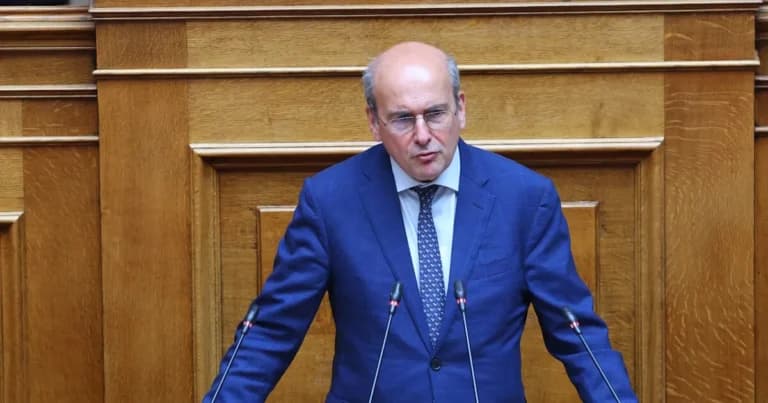 Πέθανε ο Γιάννης Βαρβιτσιώτης – Συλλυπητήρια Χατζηδάκη