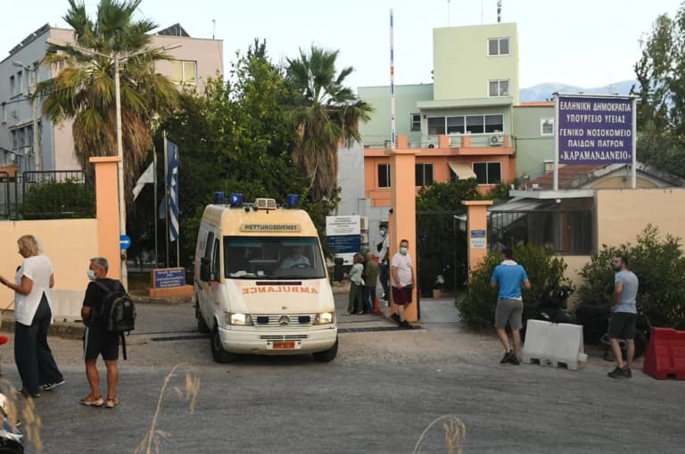 14χρονος στη Δυτική Αχαΐα: Νοσηλεύεται μετά από πτώση από κάγκελο