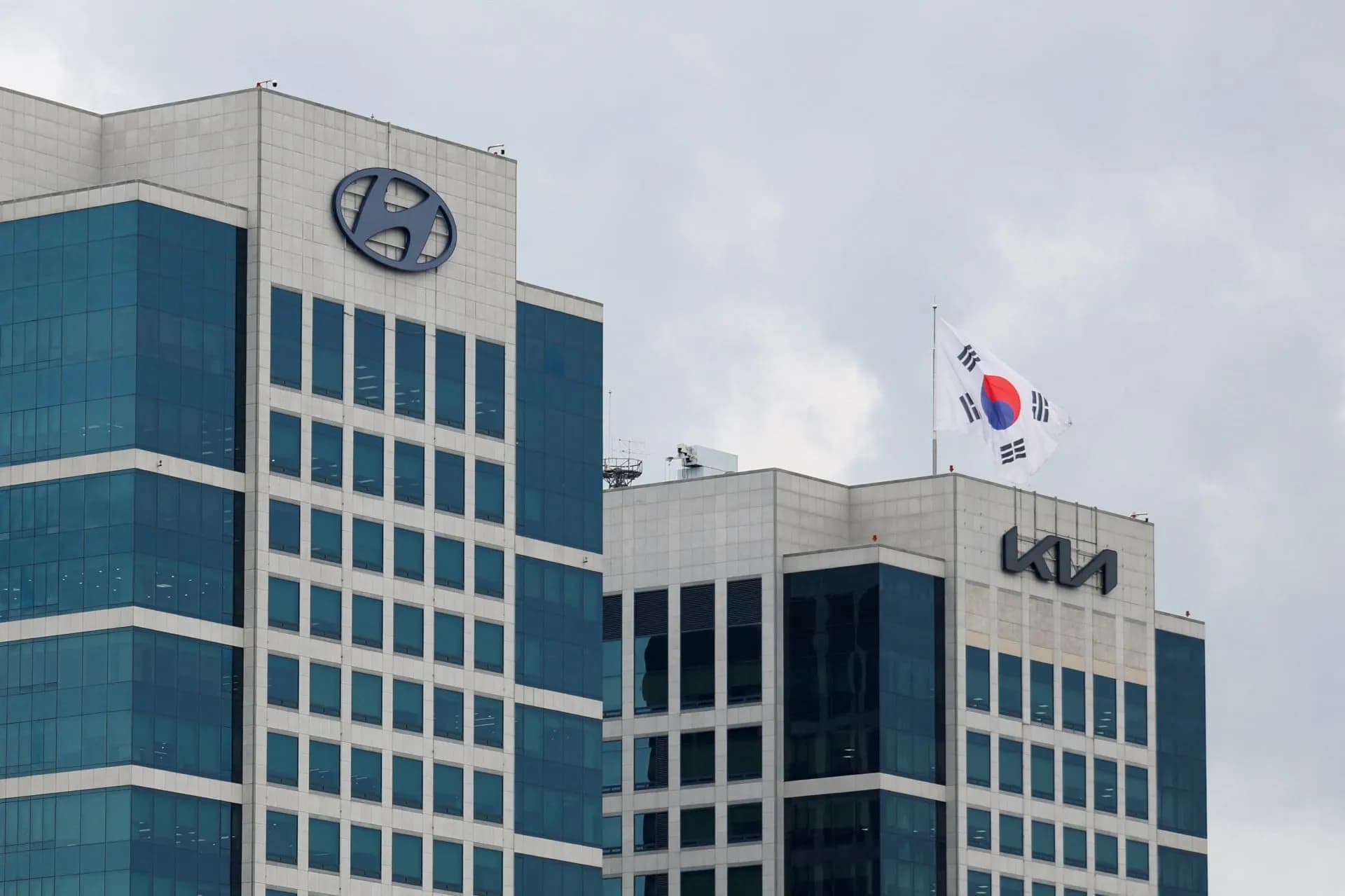Η Hyundai Motor ξαναρχίζει διαπραγματεύσεις μετά την απεργία