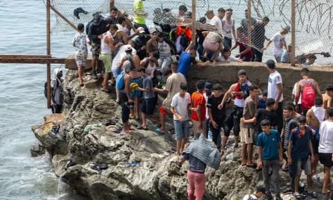 Θέουτα: 22 ηγέτες της ΕΕ κατά της Ισπανίας για το μεταναστευτικό