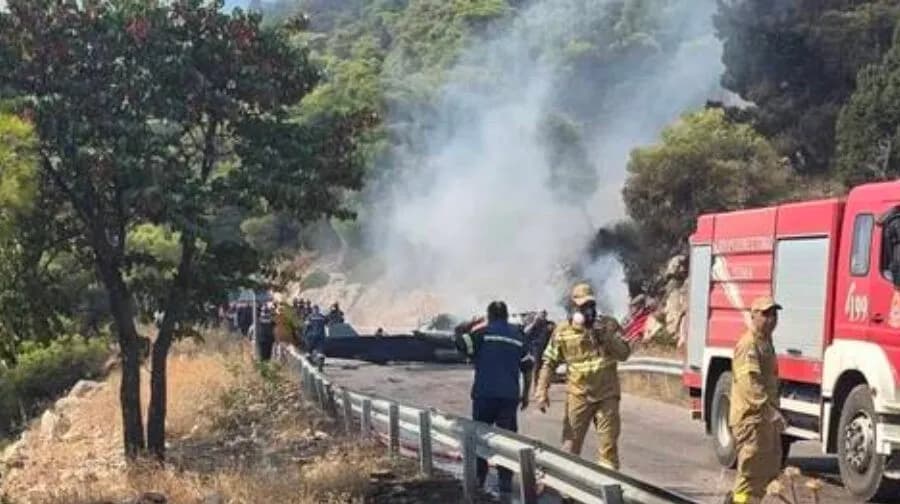 Τραγωδία στην Ψάθα: Νεκροί ο χειριστής και ο μεταφραστής