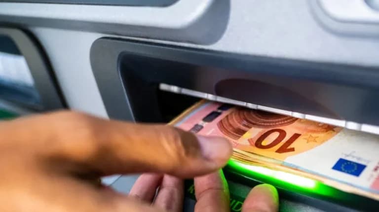 ΣτΕ: Οριστικό «όχι» στην επαναφορά 13ου και 14ου μισθού