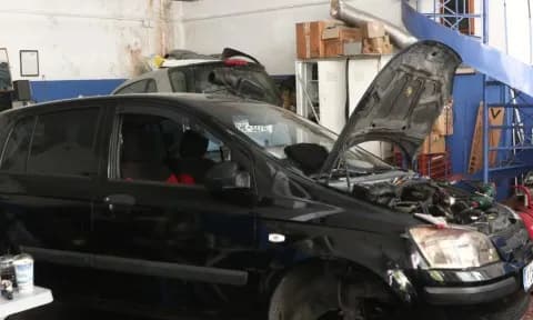 Νέος Κόσμος: Ο Αλβανός απείλησε με μαχαίρι τον Αρμένιο