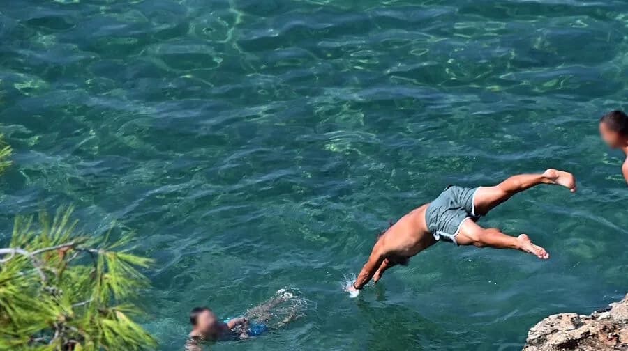 Ο καύσωνας «καίει» ξανά τη χώρα με 40άρια έως Τετάρτη
