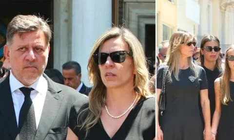 Δάκρυα στο τελευταίο αντίο στον Γιάννη Βαρβιτσιώτη